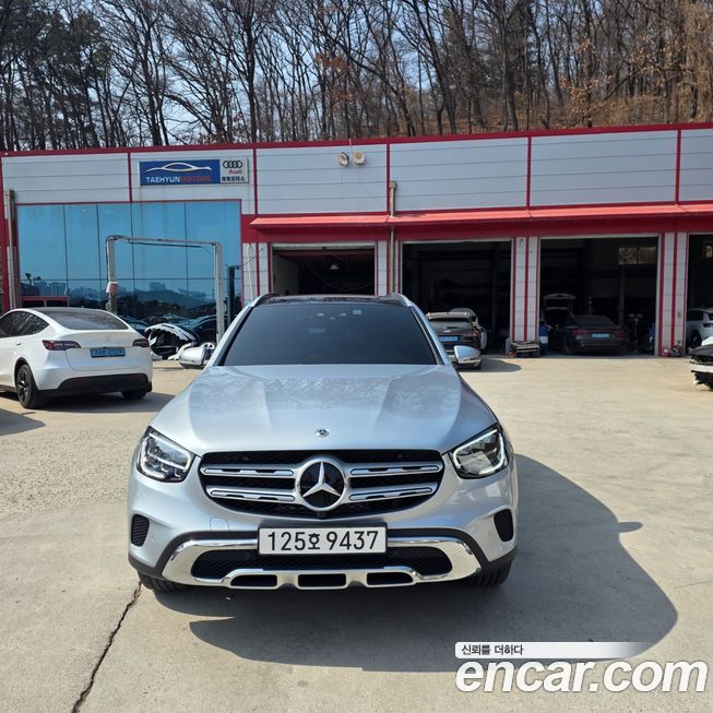 Mercedes-Benz GLC-Class 2022
