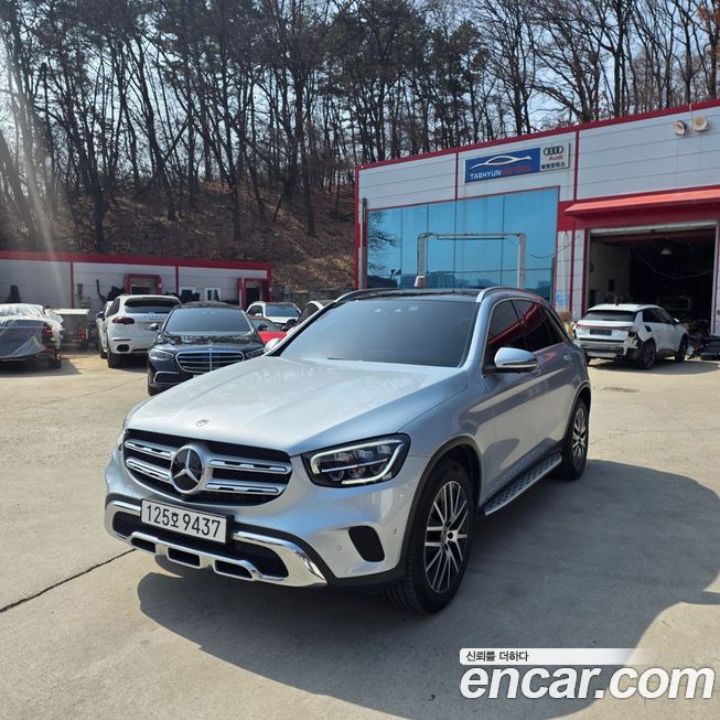 Mercedes-Benz GLC-Class 2022