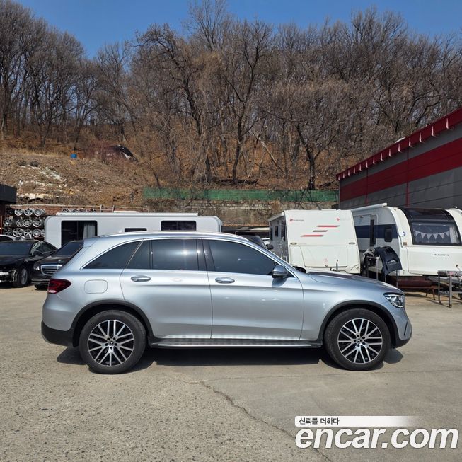 Mercedes-Benz GLC-Class 2022