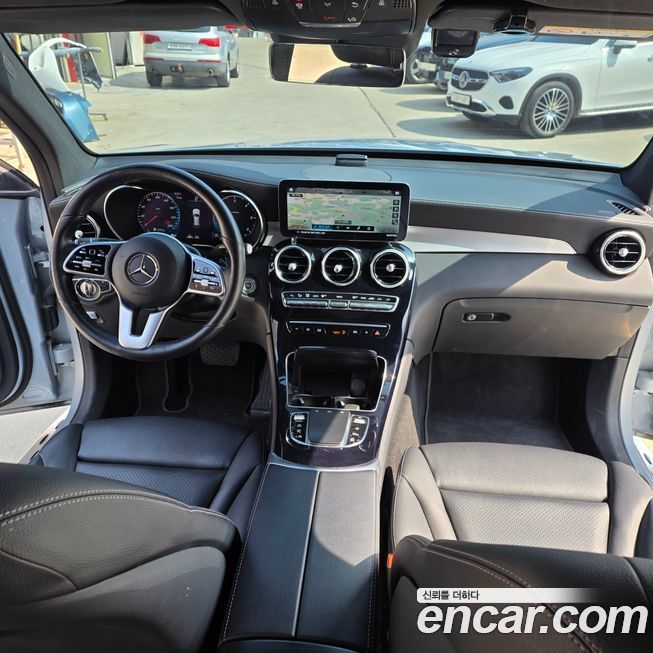 Mercedes-Benz GLC-Class 2022