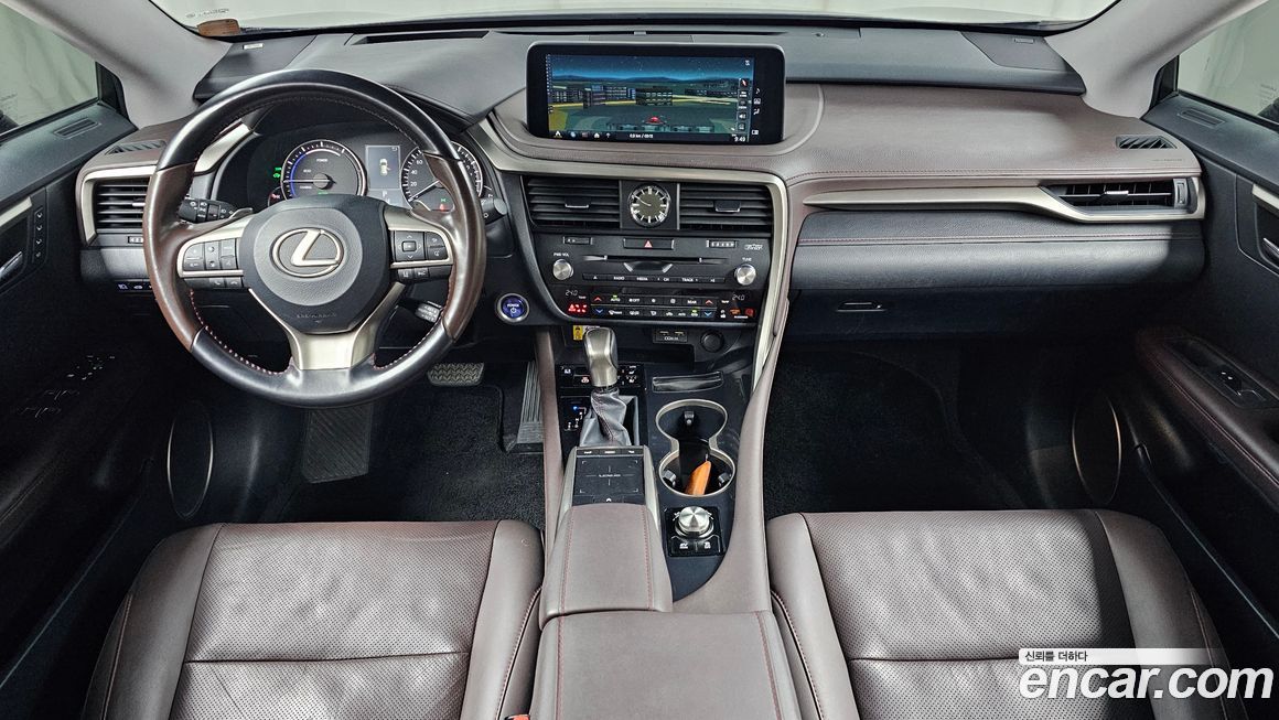 Lexus RX 2021