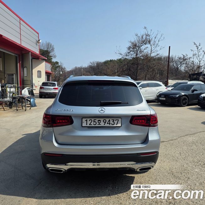 Mercedes-Benz GLC-Class 2022