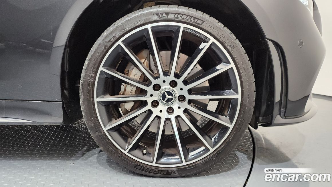 Mercedes-Benz CLS-Class 2021