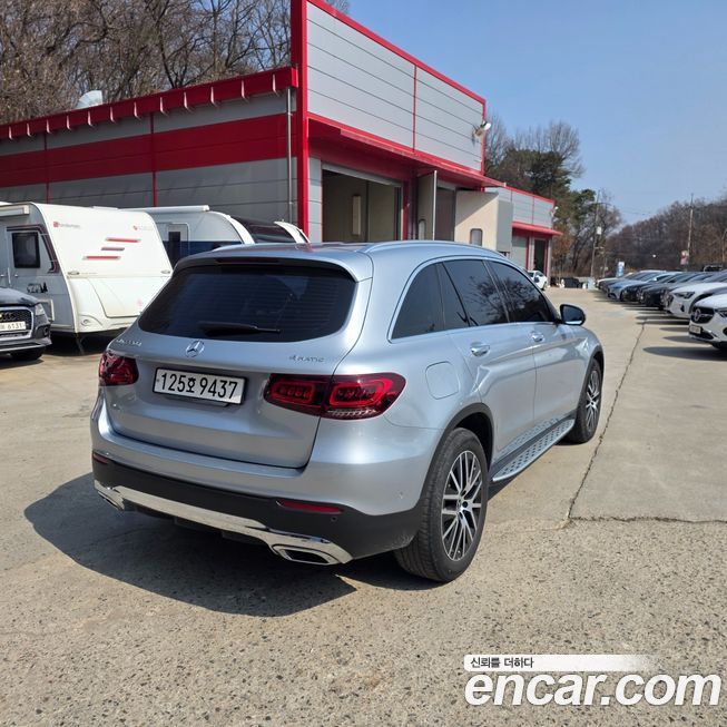 Mercedes-Benz GLC-Class 2022
