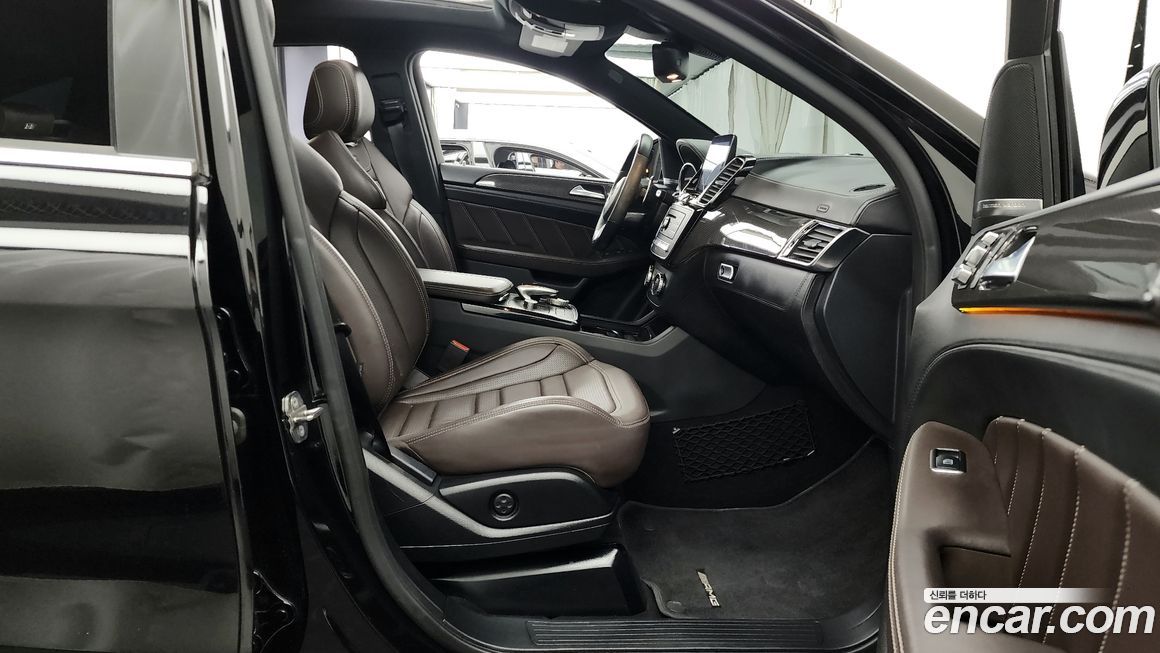 Mercedes-Benz GLE-Class 2019