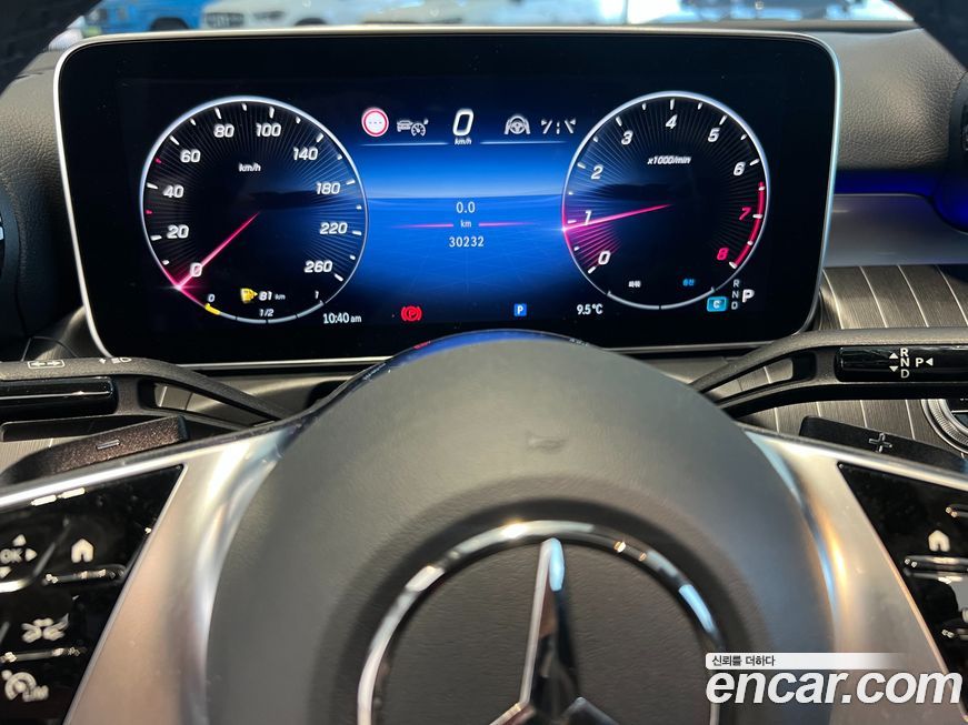 Mercedes-Benz C-Class 2024