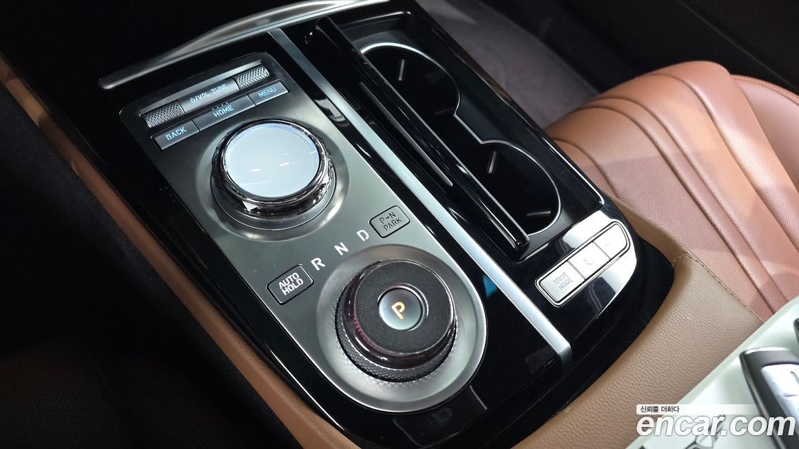 Genesis G80 2023