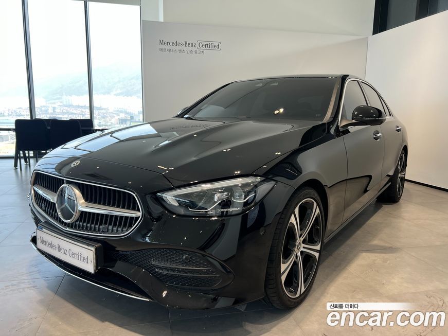 Mercedes-Benz C-Class 2024