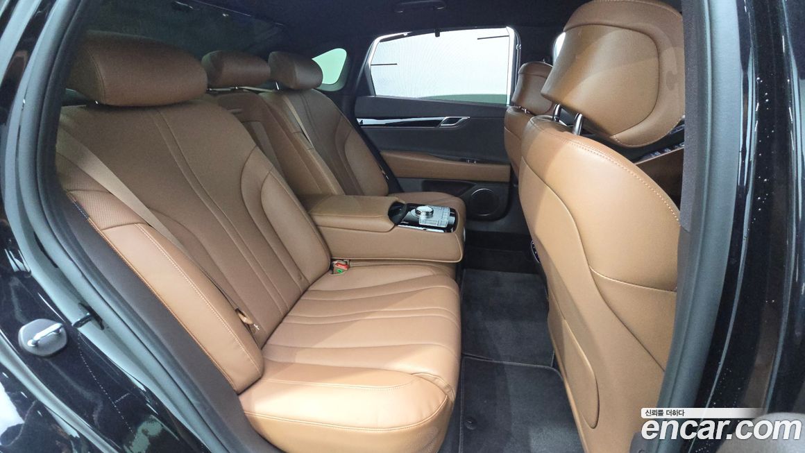 Genesis G80 2023