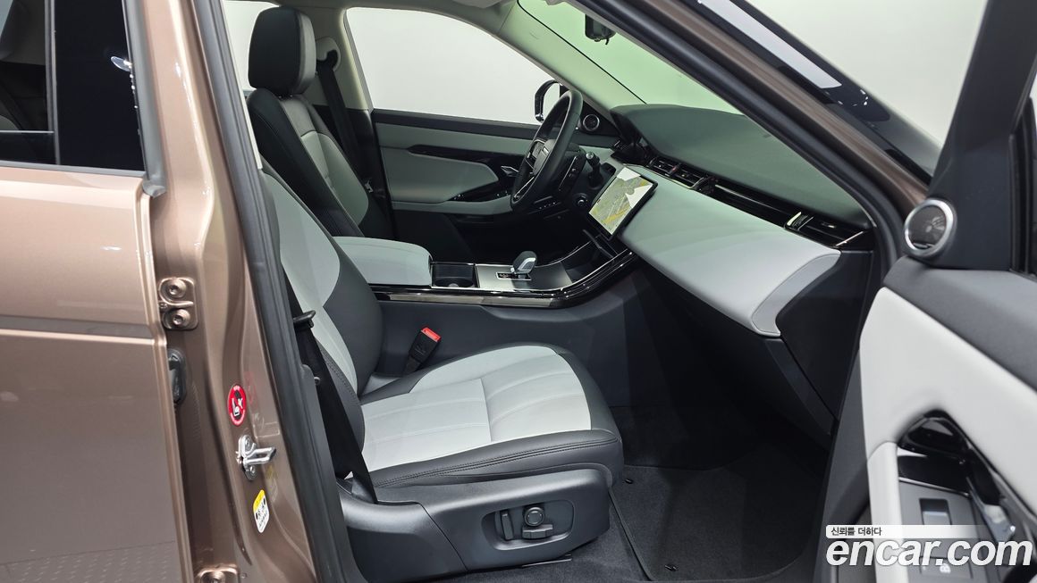 Land Rover Range Rover Evoque 2025