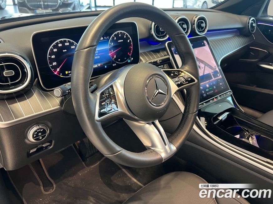 Mercedes-Benz C-Class 2024