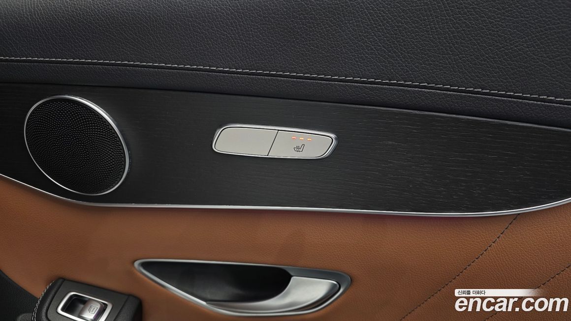 Mercedes-Benz GLC-Class 2021