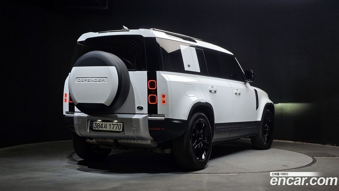 Land Rover Defender 2020