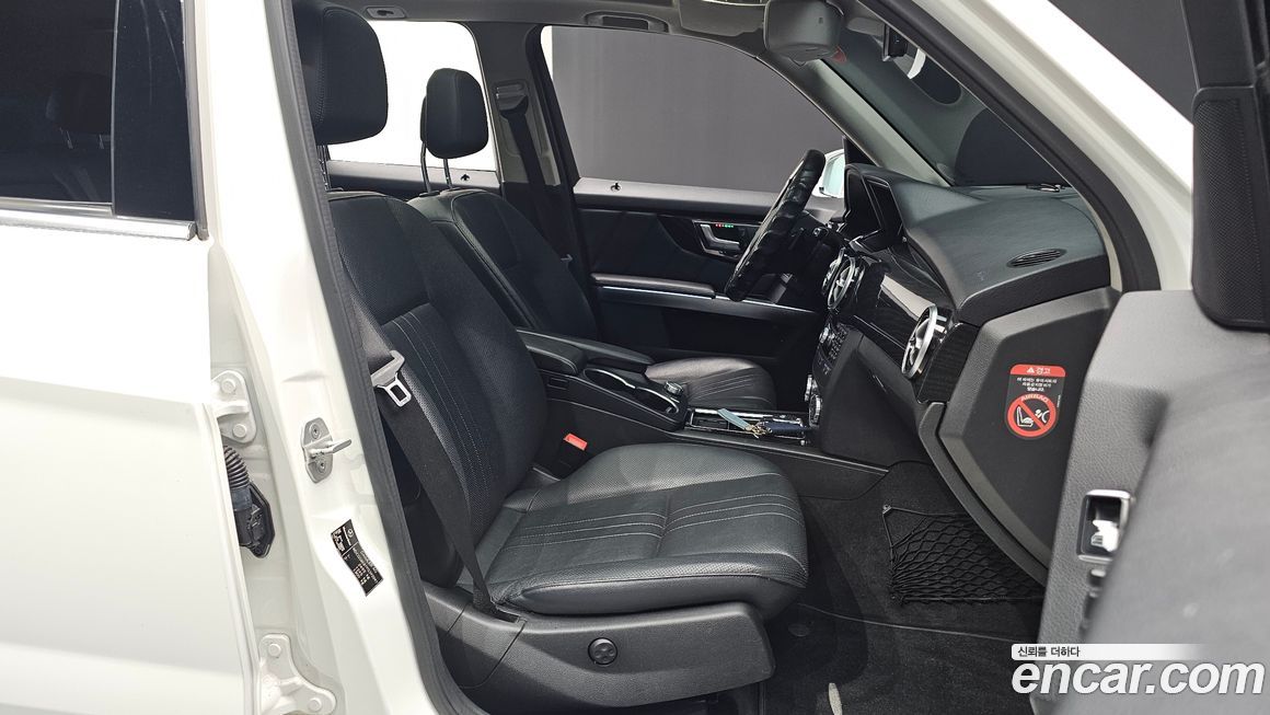 Mercedes-Benz GLK-Class 2015