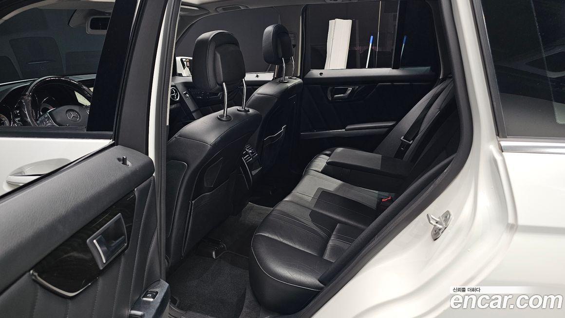 Mercedes-Benz GLK-Class 2015