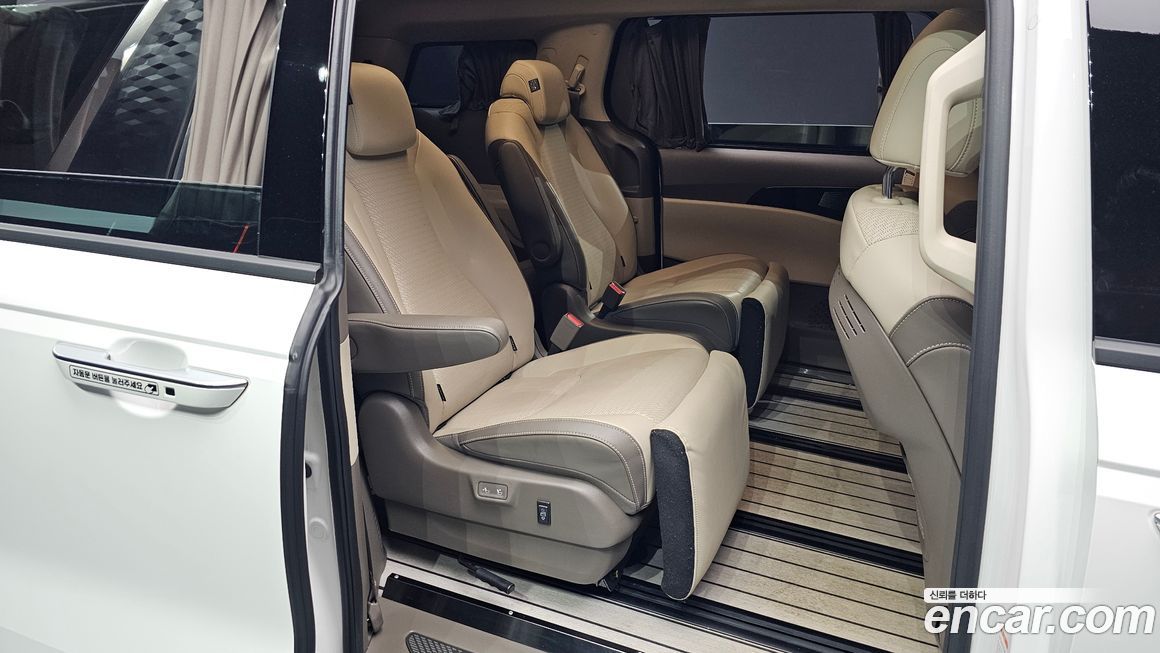 Kia Canival 2024