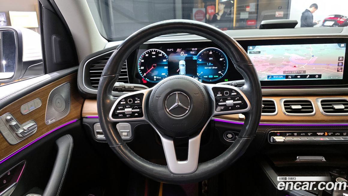 Mercedes-Benz GLE-Class 2021