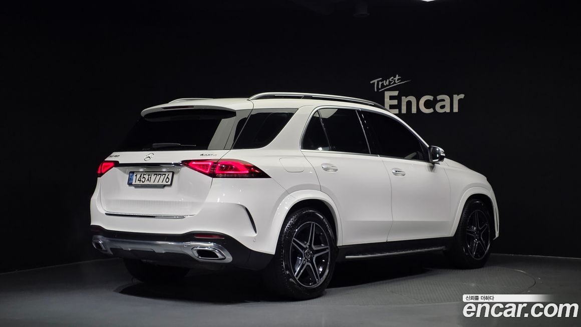 Mercedes-Benz GLE-Class 2021