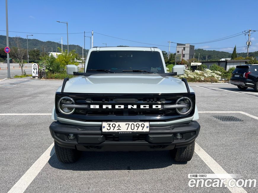 Ford Bronco 2024