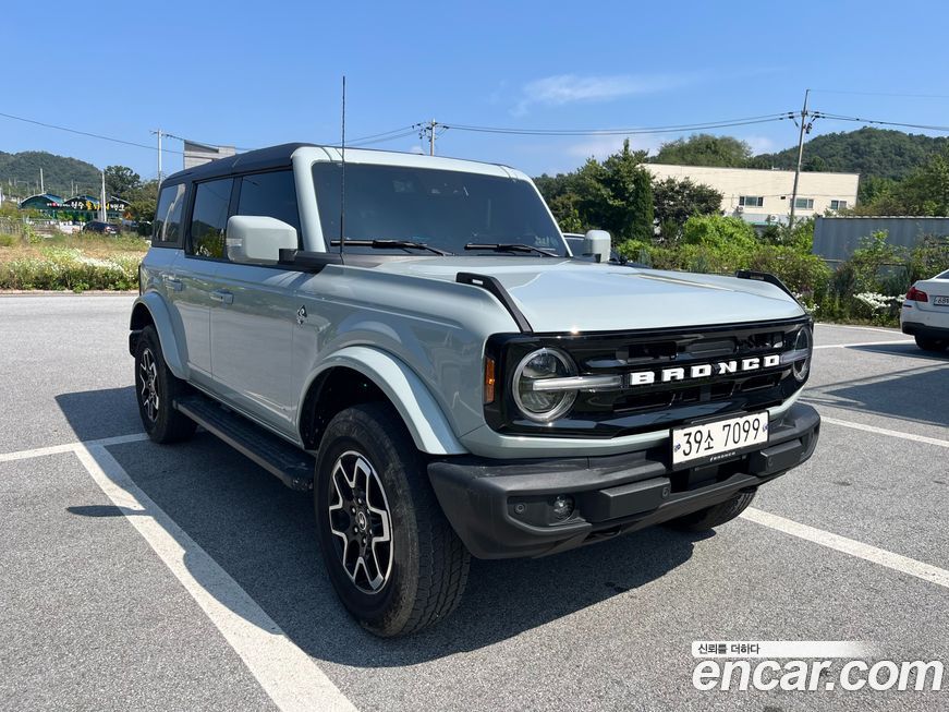 Ford Bronco 2024