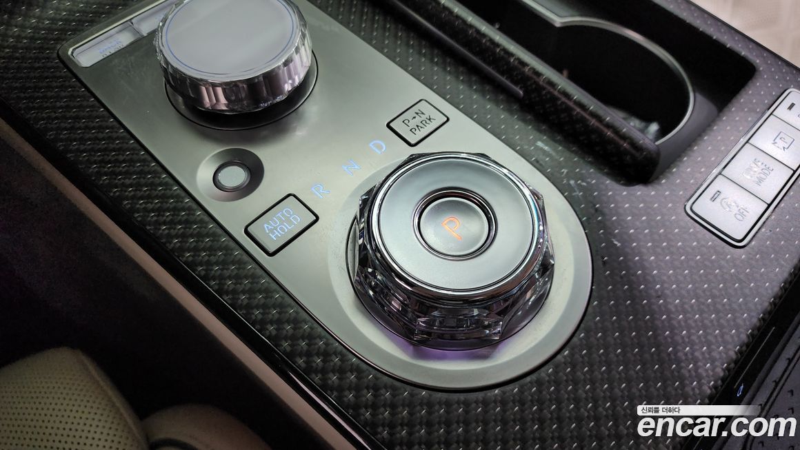 Genesis G80 2025