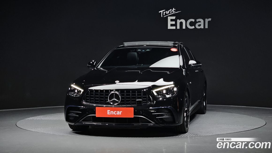 Mercedes-Benz E-Class 2023