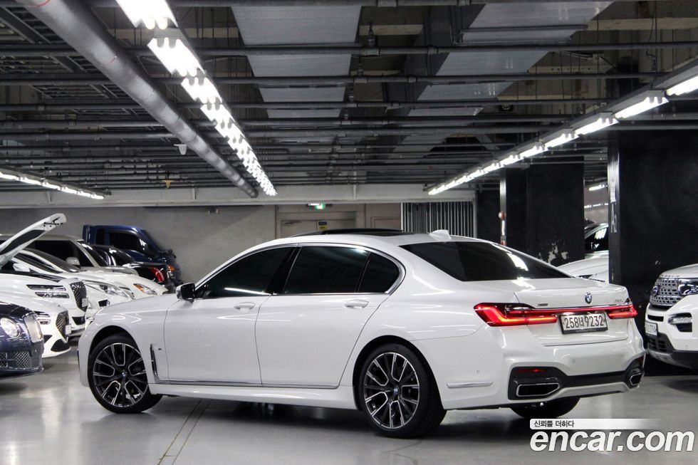BMW 7-Series 2020