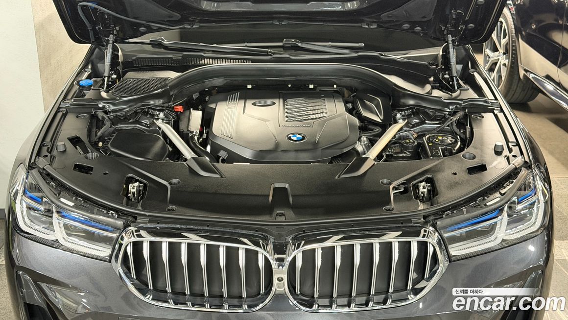 BMW Gran Turismo 2024