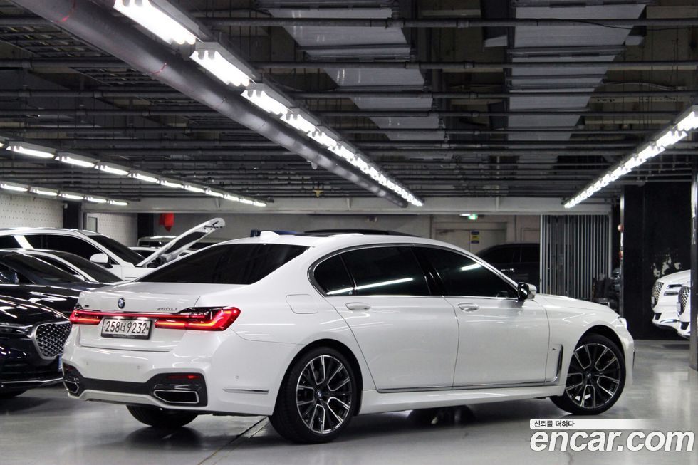 BMW 7-Series 2020
