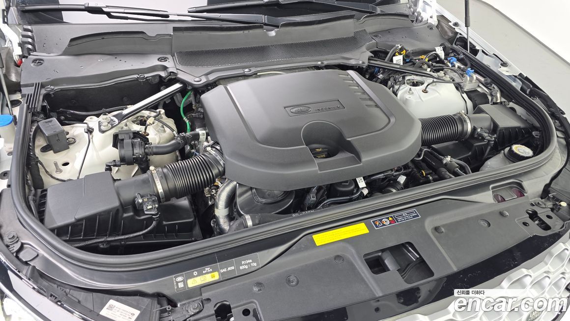 Land Rover Discovery 2024