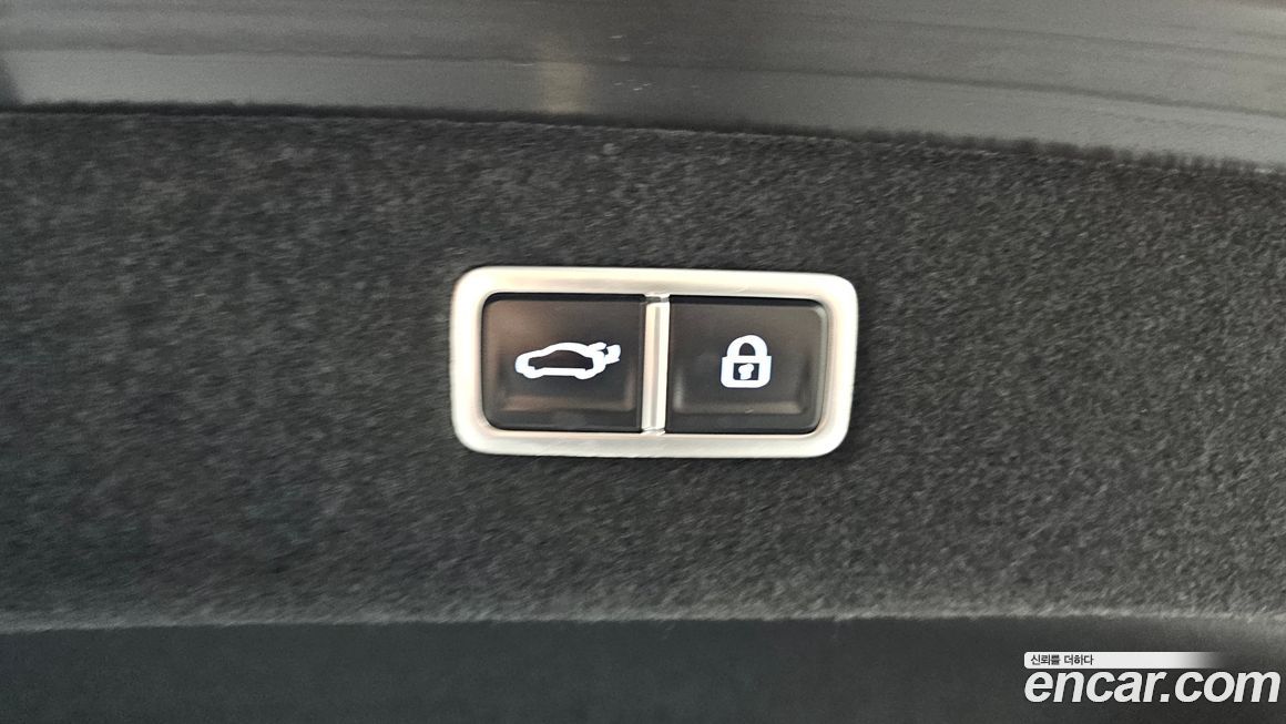 Genesis G90 2024
