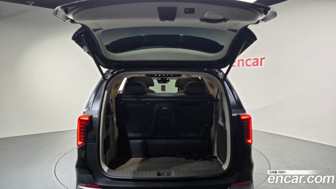 Kia Canival 2025