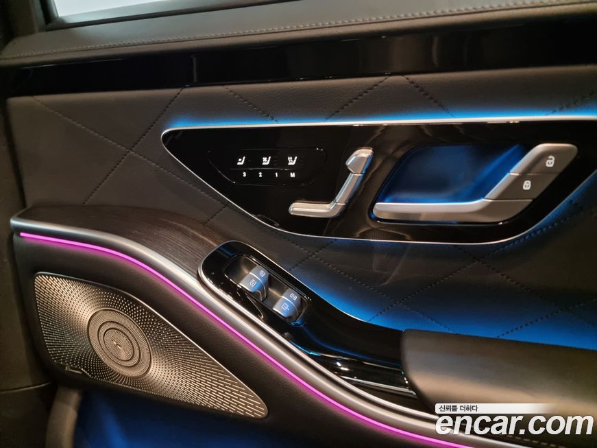 Mercedes-Benz S-Class 2022