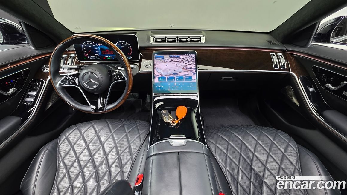 Mercedes-Benz S-Class 2021