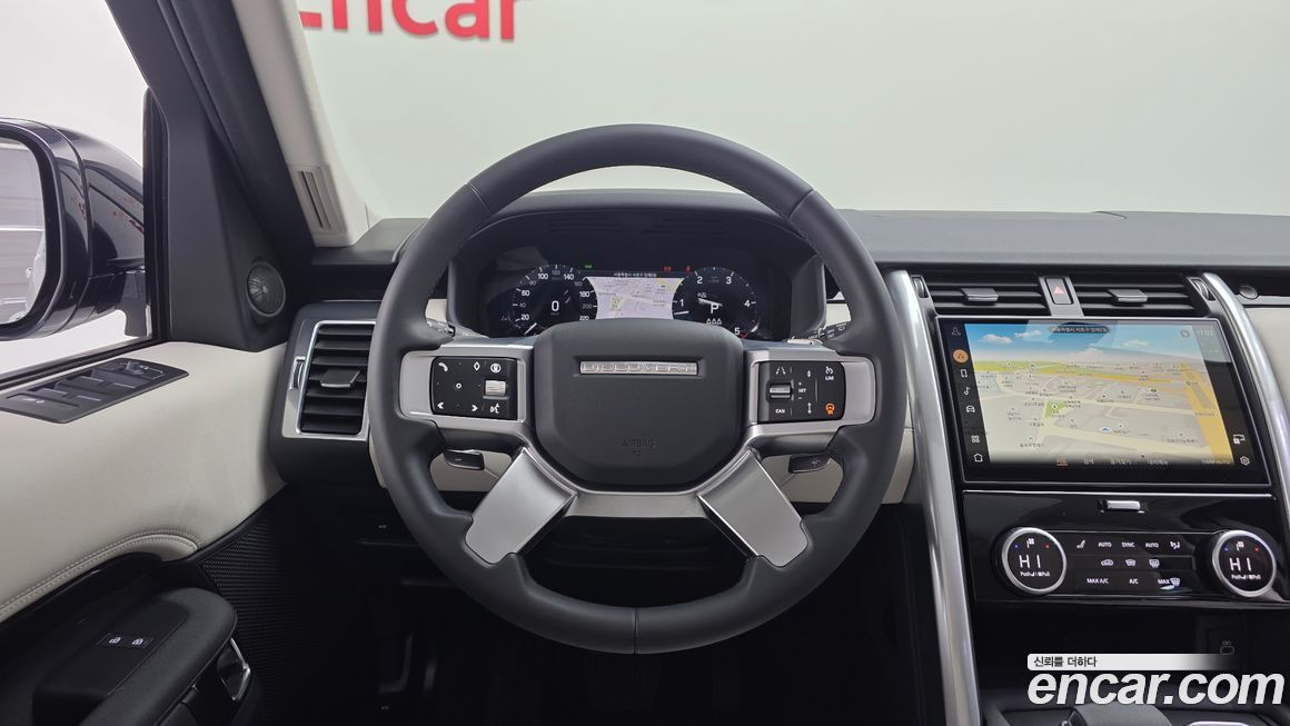 Land Rover Discovery 2024