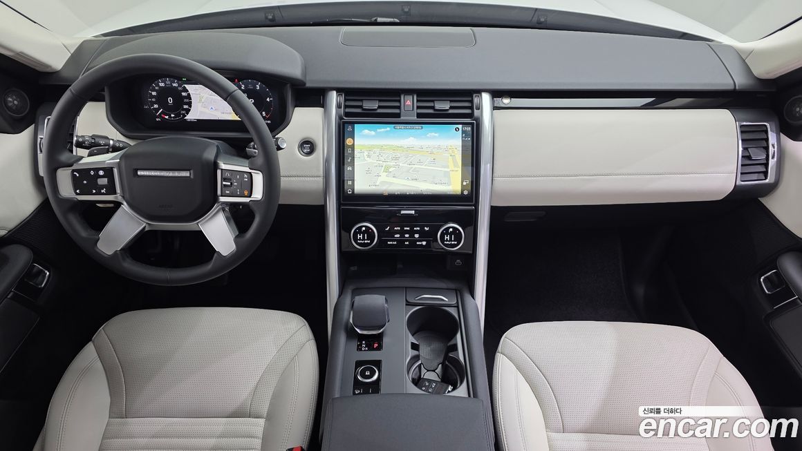 Land Rover Discovery 2024