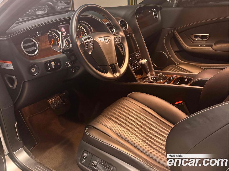 Bentley Continental 2017