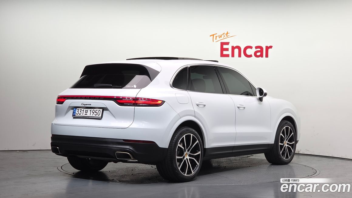 Porsche Cayenne 2022