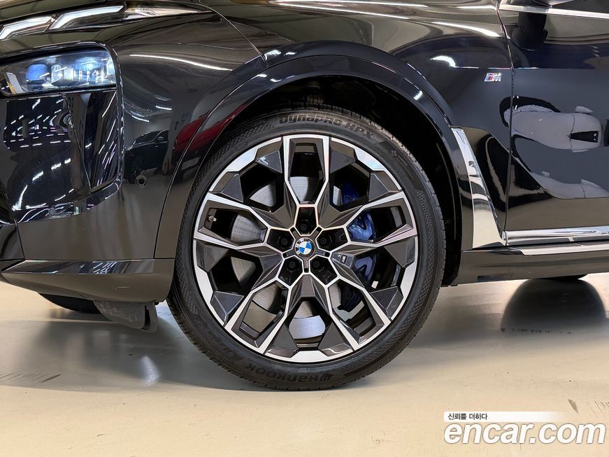 BMW X7 2024