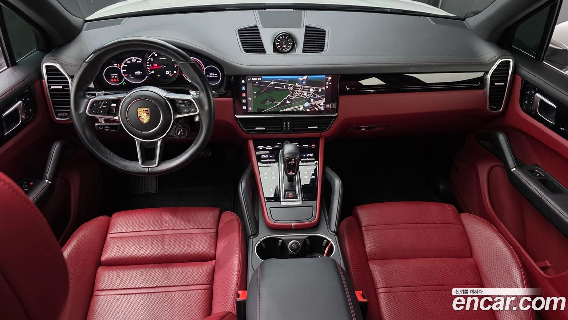 Porsche Cayenne 2022