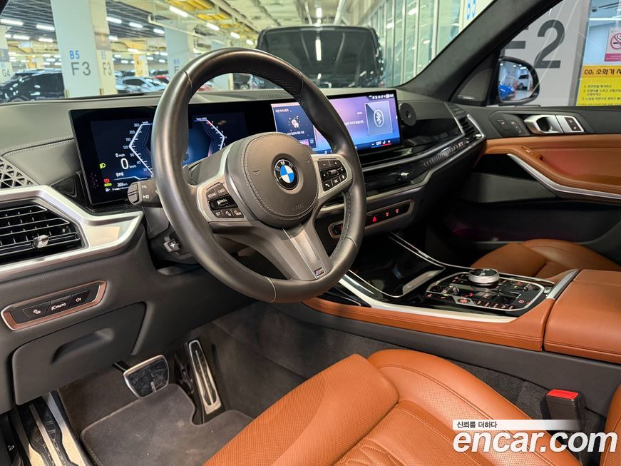 BMW X7 2024