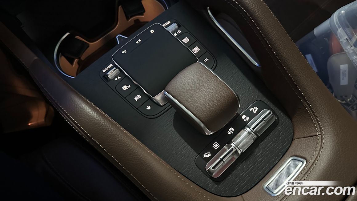 Mercedes-Benz GLE-Class 2024