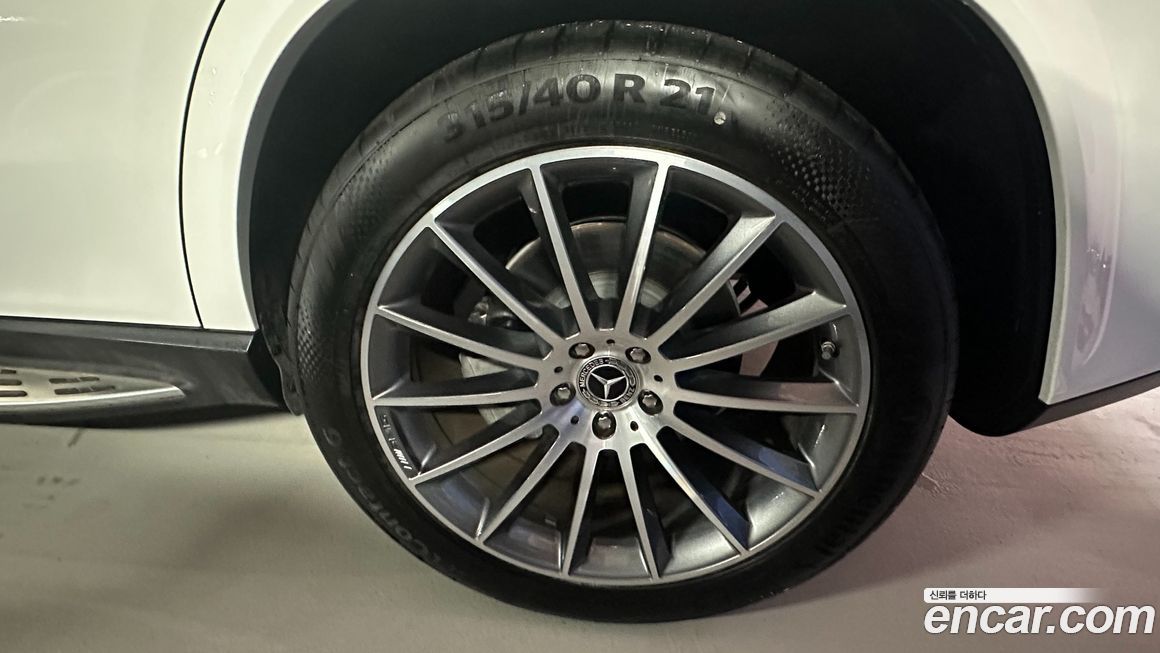 Mercedes-Benz GLE-Class 2024