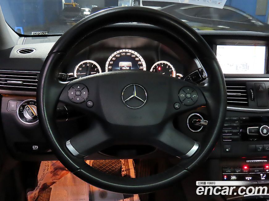 Mercedes-Benz E-Class 2013