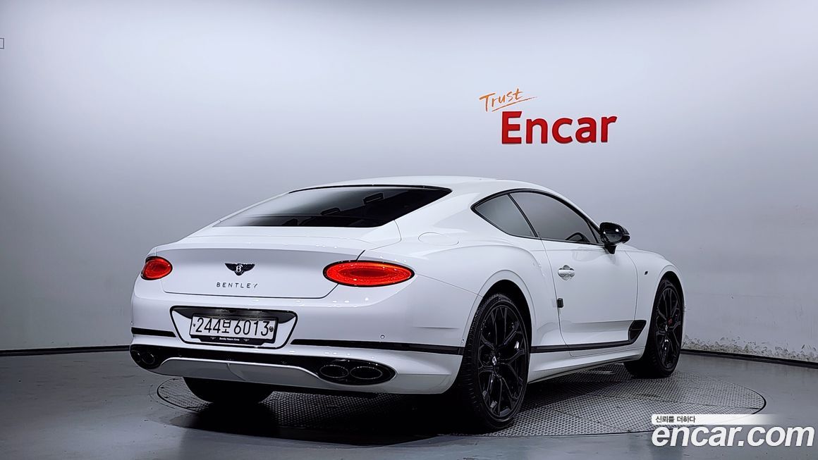 Bentley Continental 2023