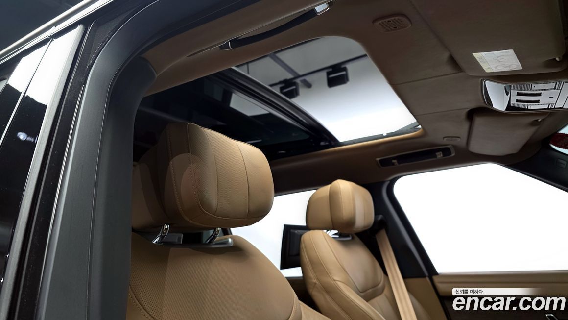 Land Rover Range Rover 2024