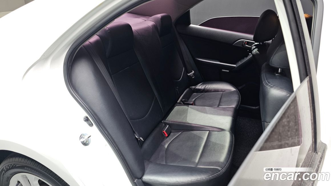 Kia Porte 2011