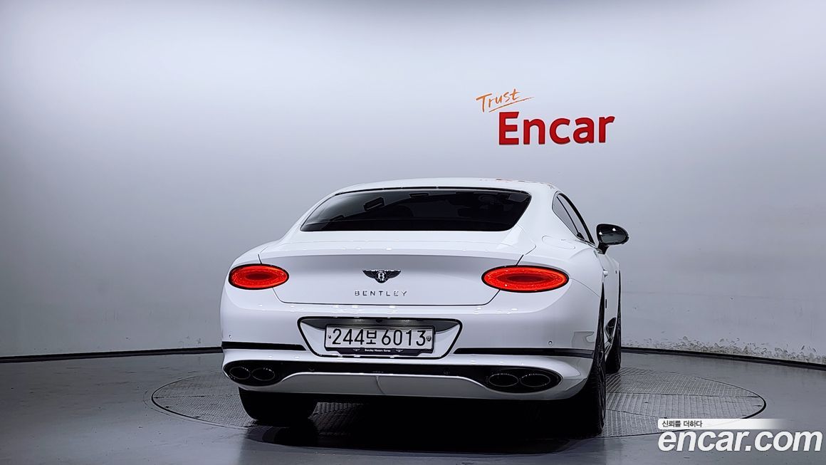 Bentley Continental 2023