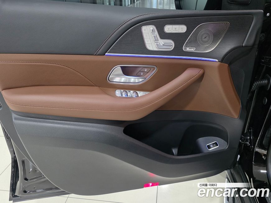 Mercedes-Benz GLE-Class 2026