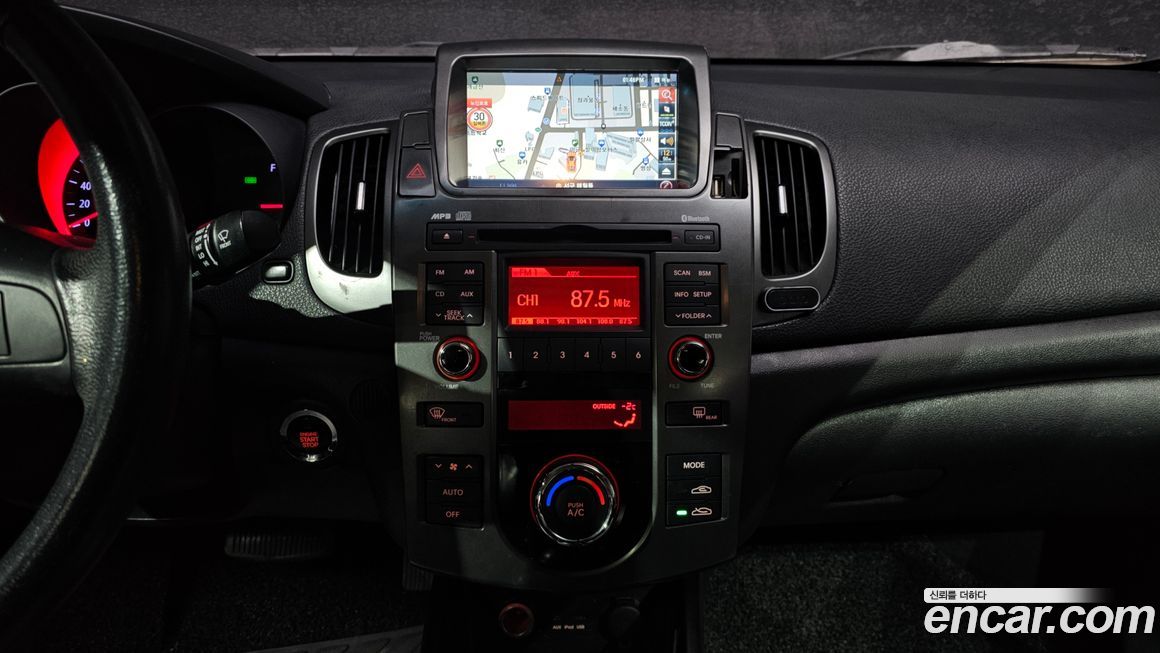 Kia Porte 2011